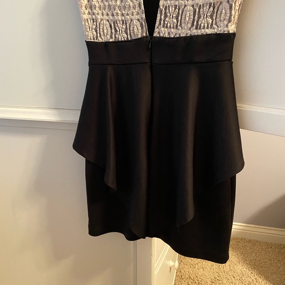 peplum dress - Picture 8 of 16
